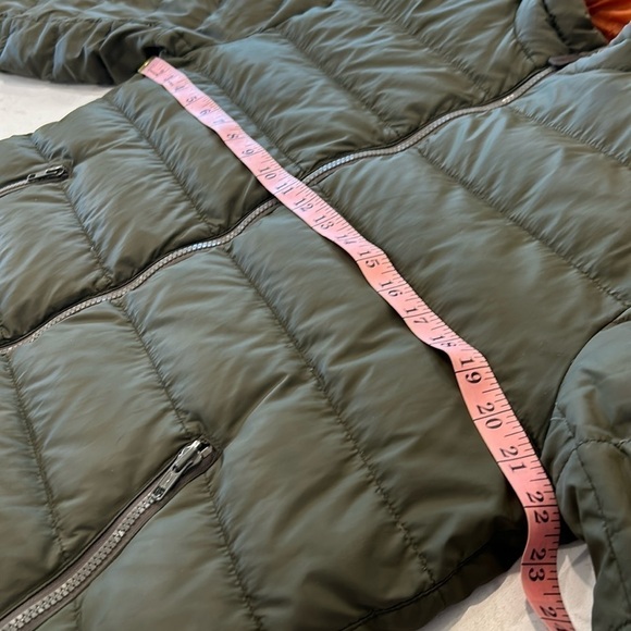 COACH Packable Reversible Lightweight Down Jacket Olive/Burnt Orange - Picture 15 of 16